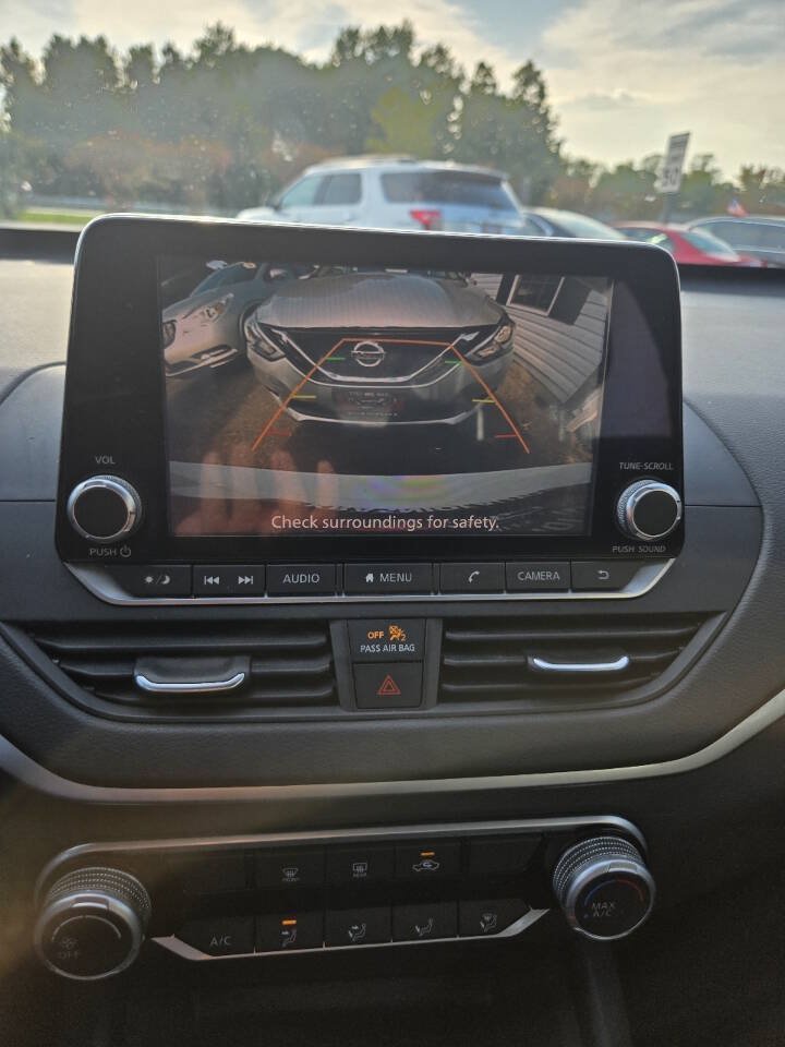 Used 2020 Nissan Altima 2.5 S FWD image 44
