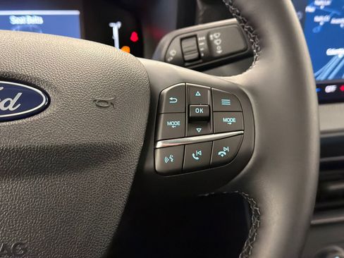 New 2026 Ford Maverick Lariat w/ Black Appearance Package image 21