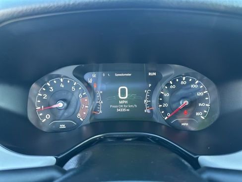 Used 2022 Jeep Compass Limited image 17