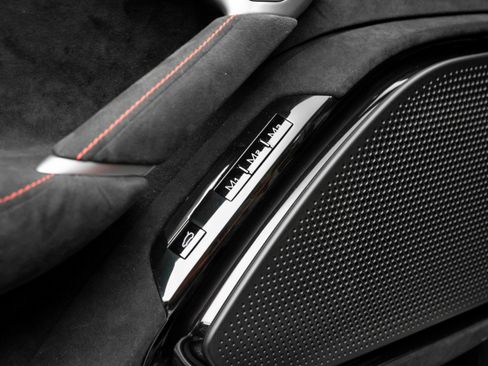 Certified 2024 Ferrari Roma image 14