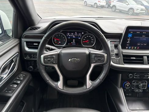 Used 2021 Chevrolet Tahoe Z71 w/ Z71 Off-Road Package AWD/4WD image 41