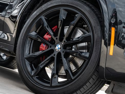 Certified 2024 BMW X3 M40i w/ Premium Package image 9