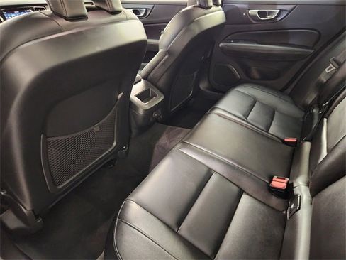 Used 2024 Volvo S60 B5 Core image 29