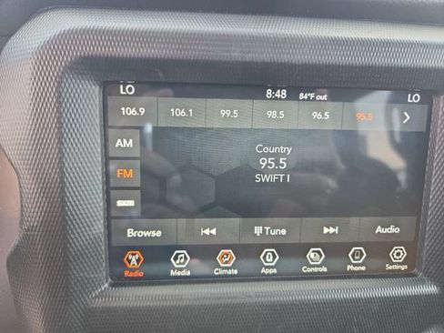 Used 2023 Jeep Gladiator Sport AWD/4WD image 29