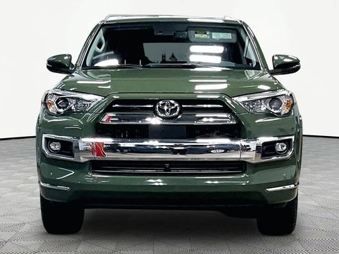 Certified 2022 Toyota 4Runner Limited AWD/4WD image 4