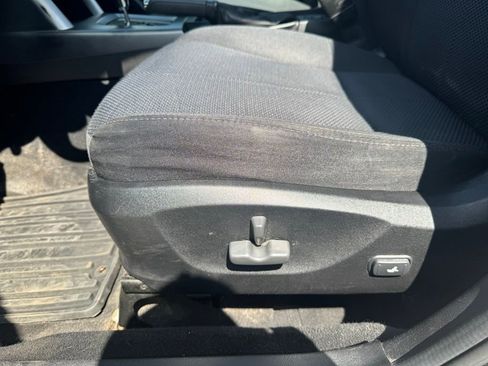 Used 2011 Subaru Forester 2.5X Premium w/ All-Weather Pkg image 3