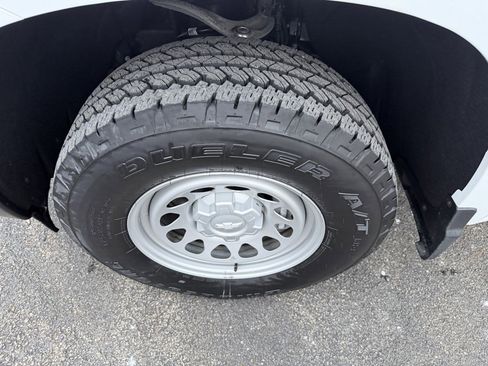 Used 2025 Chevrolet Silverado 1500 W/T w/ WT Value Package image 12