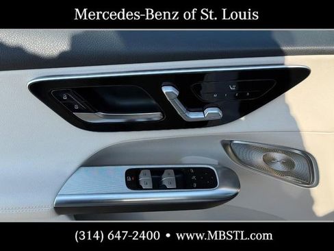 New 2026 Mercedes-Benz GLC 300 4MATIC image 14