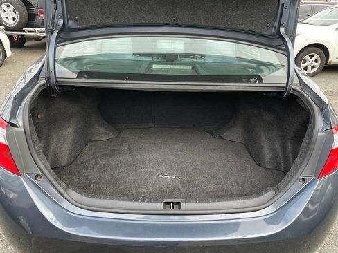 Used 2016 Toyota Corolla LE image 8