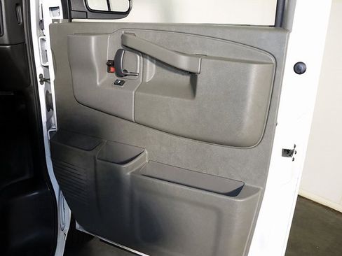 Used 2024 Chevrolet Express 2500 w/ Driver Convenience Package image 27