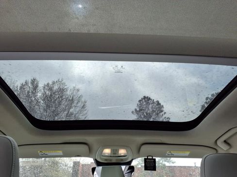 New 2025 Volvo XC40 B5 Ultra w/ Climate Package image 14