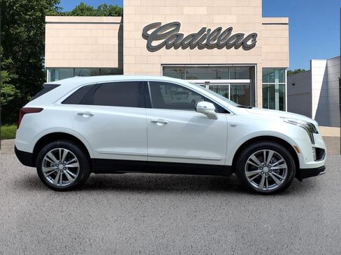 New 2026 Cadillac XT5 Premium Luxury AWD/4WD image 6