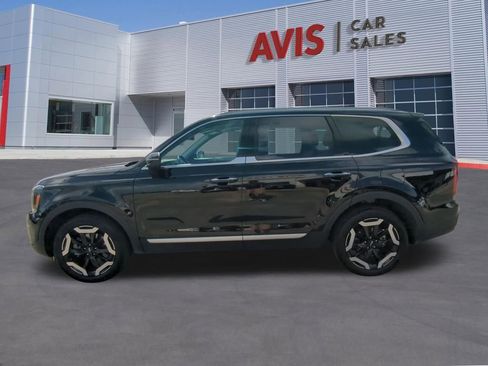 Used 2025 Kia Telluride S image 10