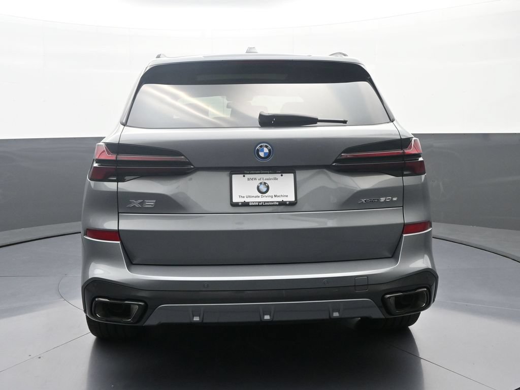 New 2026 BMW X5 xDrive50e w/ M Sport Package AWD/4WD image 6