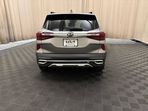 Certified 2021 Kia Seltos EX AWD/4WD image 6