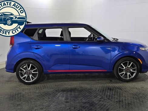 Used 2020 Kia Soul GT-Line FWD image 8