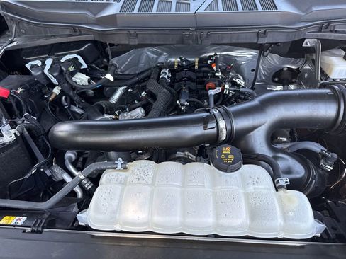 Used 2024 Ford F150 Lariat w/ Equipment Group 502A High AWD/4WD image 37