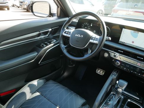 Certified 2023 Kia Telluride SX X-Line AWD/4WD image 9