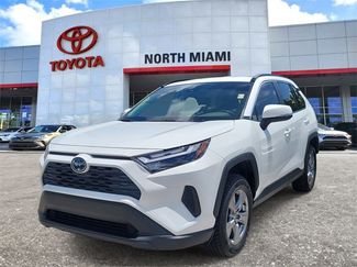 Used 2022 Toyota RAV4 XLE video 2