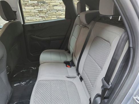 Used 2022 Ford Escape SE w/ Convenience Package image 19