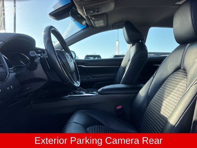 Used 2019 Toyota Camry SE FWD image 18