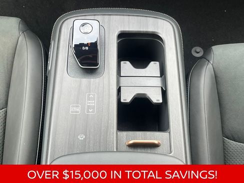 New 2025 Nissan Ariya EVOLVE+ e-4ORCE image 34