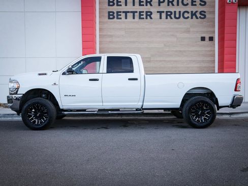 Used 2022 RAM 2500 Tradesman w/ Chrome Appearance Group image 7