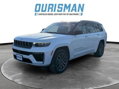 New 2026 Jeep Grand Cherokee L Summit AWD/4WD image 2