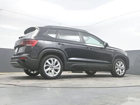 Used 2023 Volkswagen Taos S w/ Driver Assistance Package AWD/4WD image 40