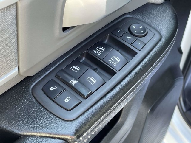 Used 2022 RAM 2500 Big Horn w/ Level 1 Equipment Group AWD/4WD image 14