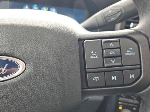 New 2026 Ford F250 XLT w/ XLT Premium Package AWD/4WD image 12