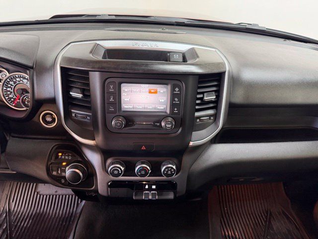Used 2024 RAM 1500 Big Horn AWD/4WD image 25
