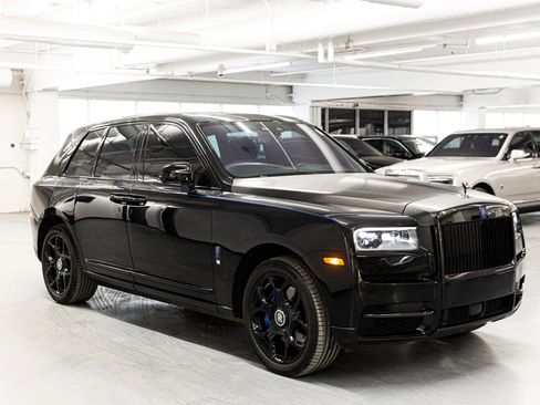 Certified 2023 Rolls-Royce Cullinan Black Badge image 49
