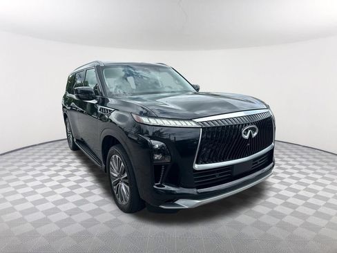Used 2025 INFINITI QX80 Sensory AWD/4WD image 3