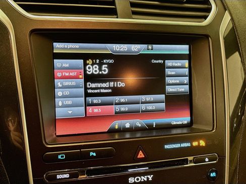 Used 2016 Ford Explorer Limited AWD/4WD image 21