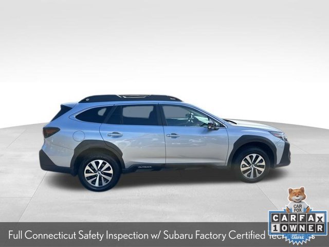 Used 2025 Subaru Outback Premium AWD/4WD image 9