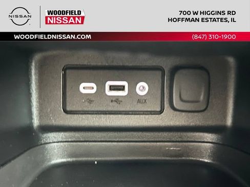 Used 2019 Chevrolet Equinox LT AWD/4WD image 37