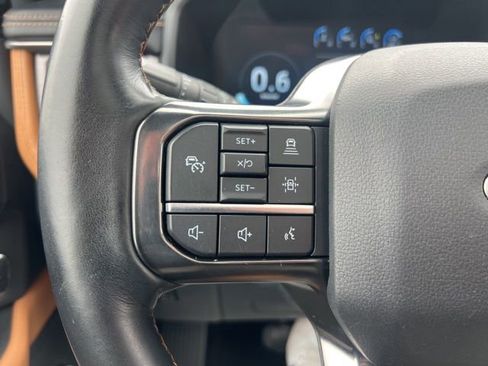 Certified 2022 Ford Expedition Platinum image 11