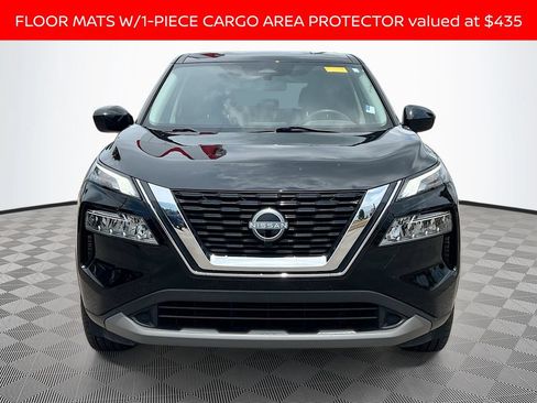 Used 2023 Nissan Rogue SV FWD image 2
