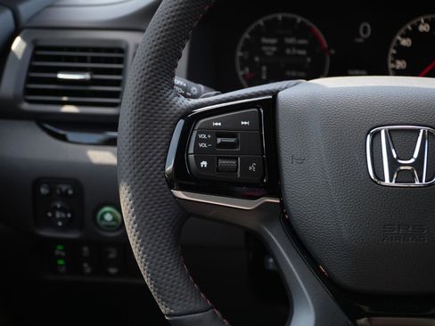 New 2026 Honda Ridgeline Black Edition image 22