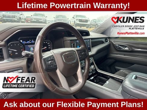 Used 2021 GMC Yukon Denali w/ Denali Premium Package AWD/4WD image 30