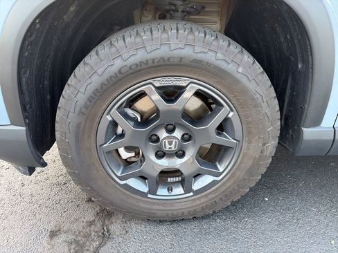 Used 2023 Honda Pilot TrailSport image 10