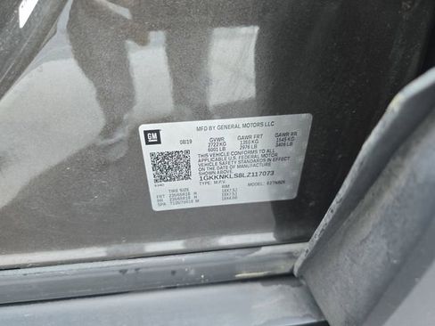 Used 2020 GMC Acadia SLE w/ Driver Convenience Package image 29