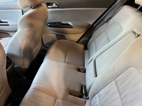 Used 2017 Kia Sportage LX FWD image 5