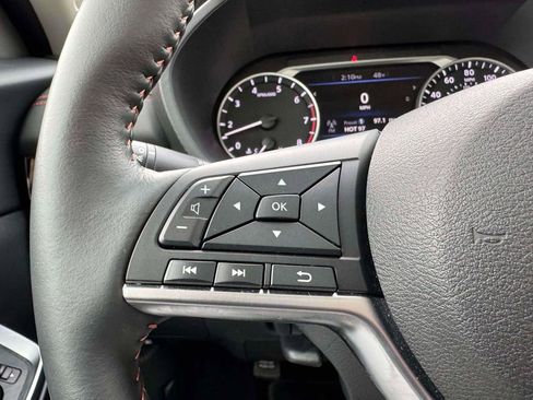 Certified 2025 Nissan Sentra SR w/ SR Premium Package image 21