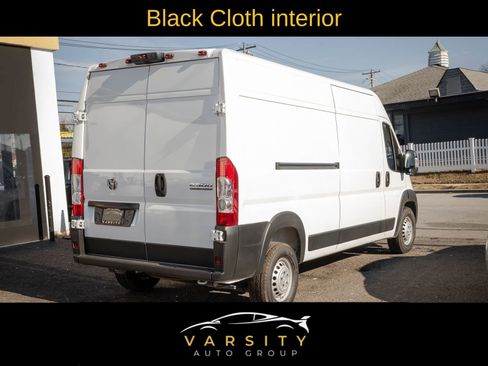 Used 2025 RAM ProMaster 2500 w/ Convenience Group image 4
