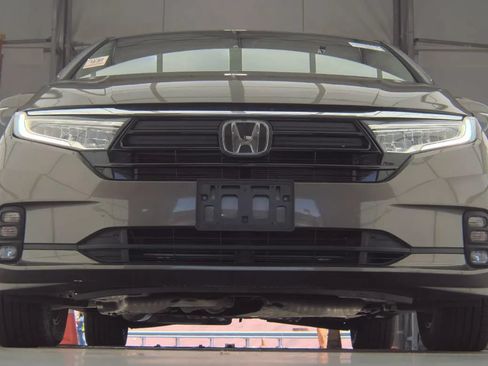 Used 2021 Honda Odyssey EX-L image 2
