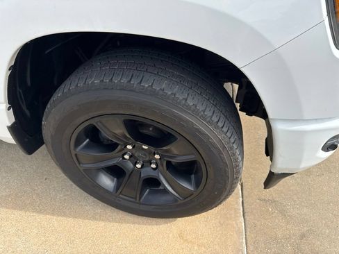 Used 2020 RAM 1500 Big Horn AWD/4WD image 5