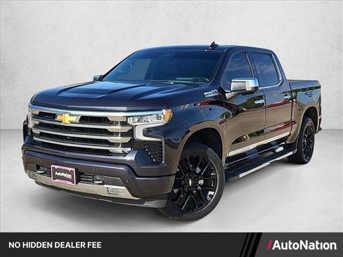 Used 2023 Chevrolet Silverado 1500 High Country w/ High Country Premium Package AWD/4WD image 1