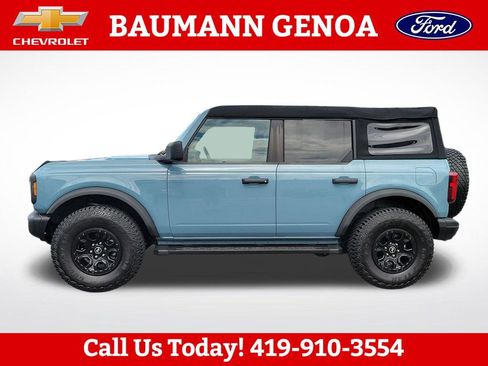 Used 2023 Ford Bronco Black Diamond AWD/4WD image 2
